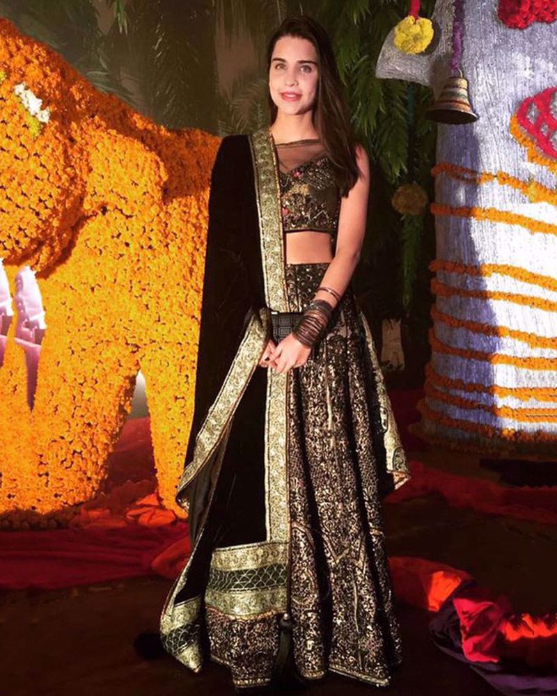 Picture of Sana Sarfraz