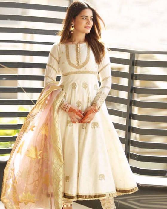 Picture of Minal Khan