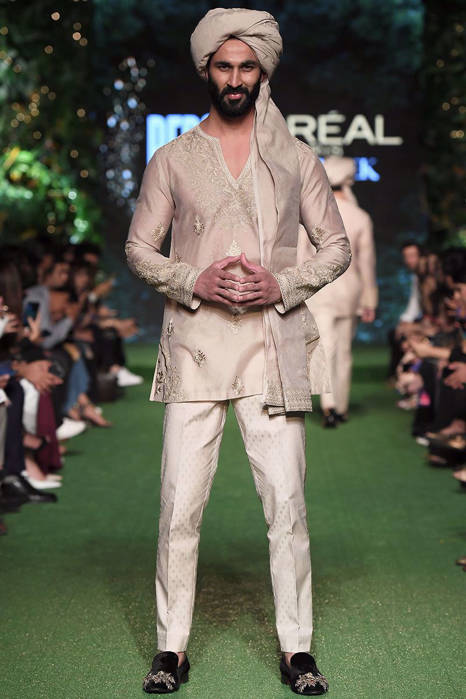 Picture of Rakht-E-Shahi (B)