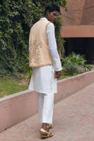 Picture of MNR-YB-19