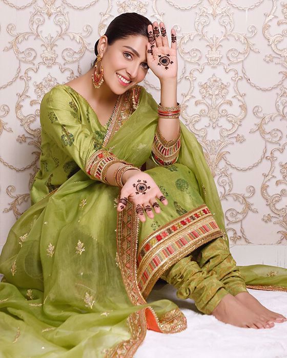 Picture of Ayeza Khan