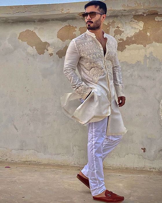 Picture of Feroze Khan