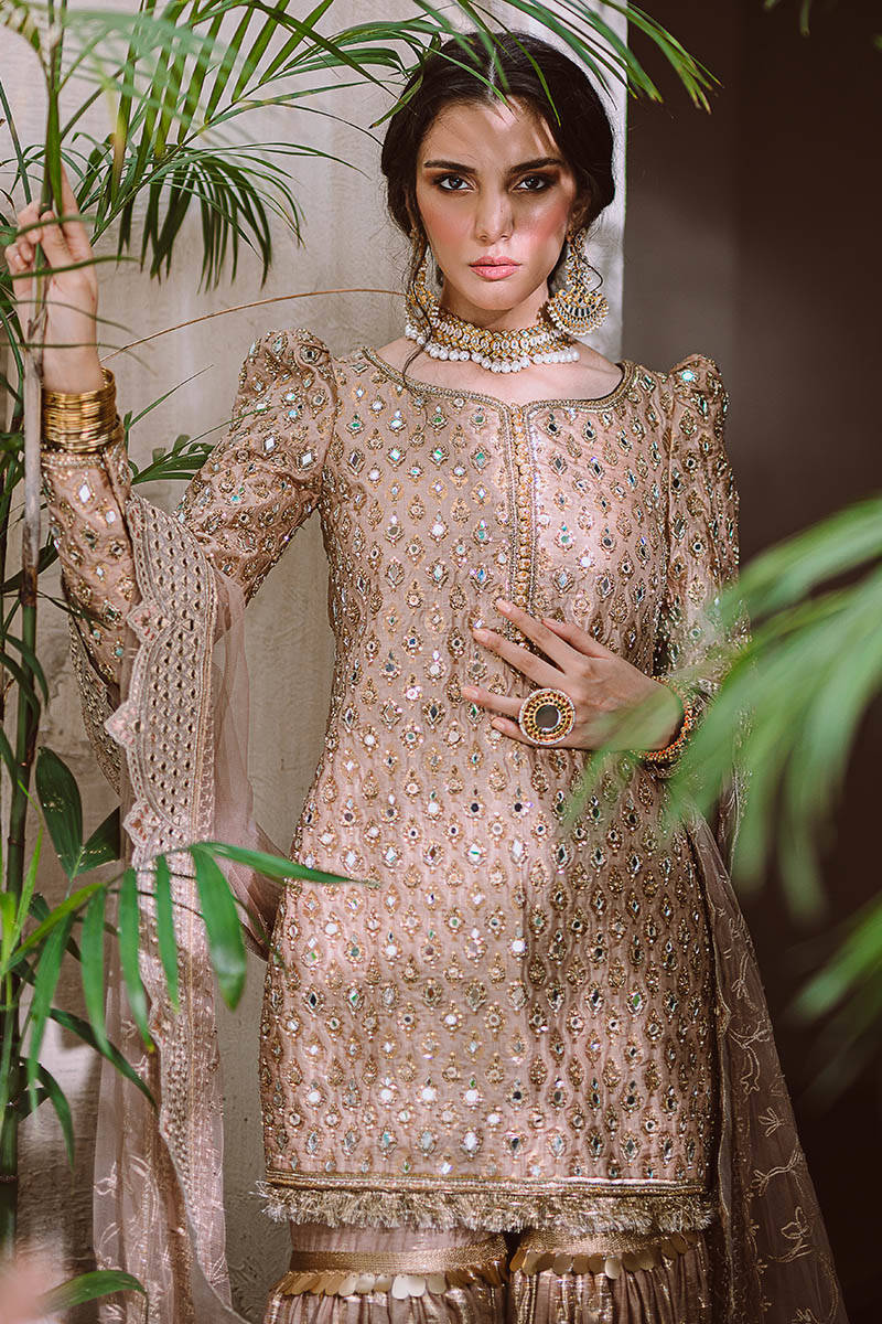 Picture of Kamila - B