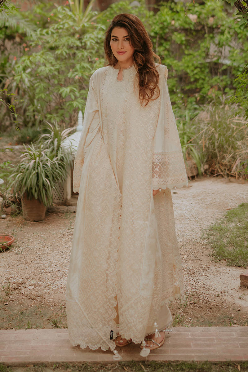 Picture of Arfah Khawaja in Dariya