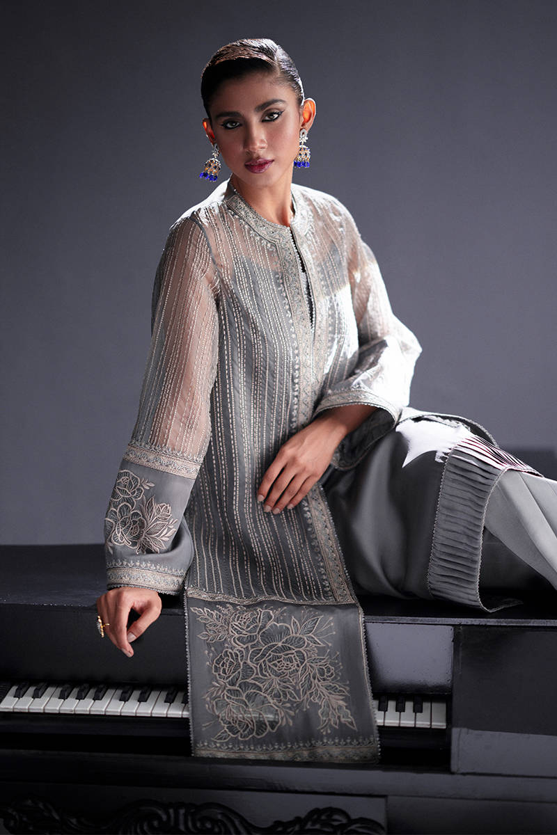 Picture of Grey Eminance