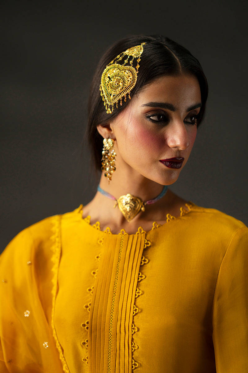 Picture of Iqbal Bano