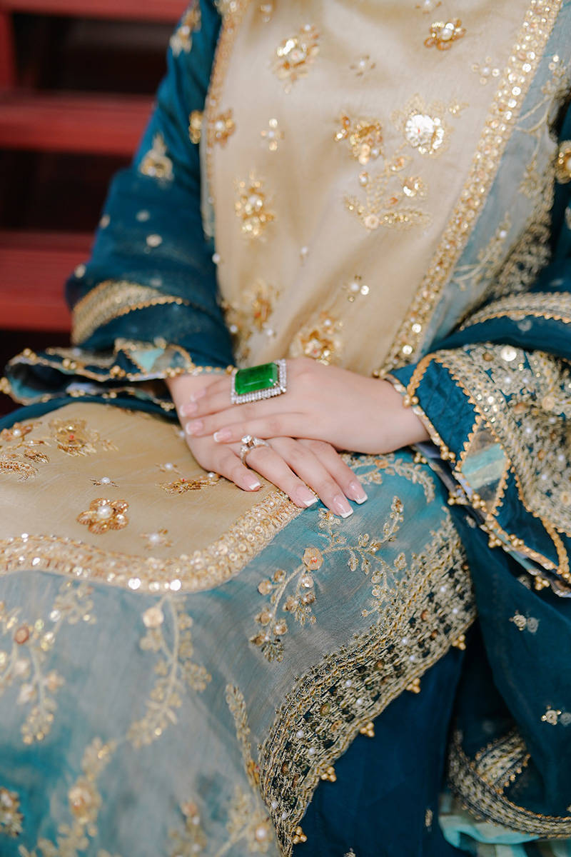 Picture of Rabia Jabbar in Lehar